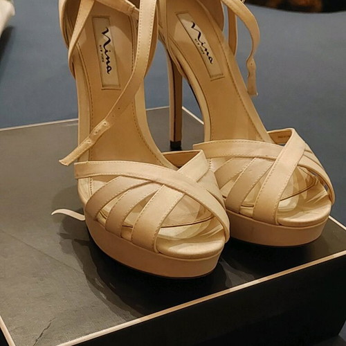 Nak Vina New York shoes platform sandals size 40 new ivory