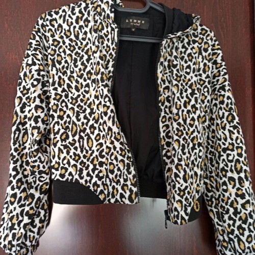 Lynne skirt set new, black with jacket
