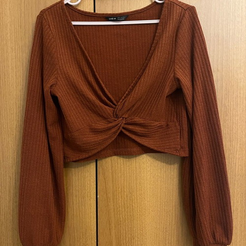 Shein brown ribbed crop top with front twist, like new, size M