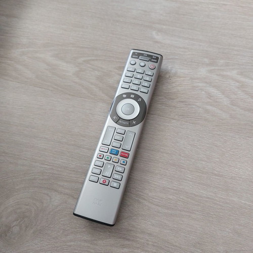 One For All Smart Control Pro 5 URC 7956 Universal Remote New
