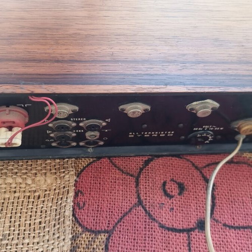 Bang & Olufsen Beomaster 900 radio amplifier used, needs repair