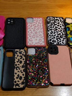 iPhone 11 Pro Max cases like new, pack of 10 with various designs