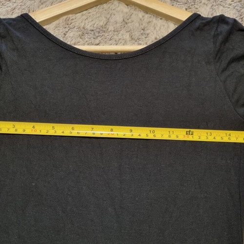 Dress with open back, like new, size S, black