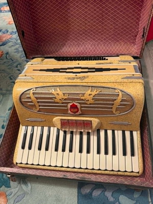 Bertini accordion vintage from 1955, like new