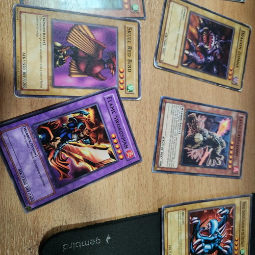 Yugi Oh card pack used, complete set