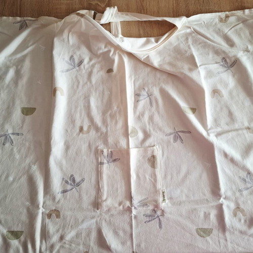 Minene nursing cover light pink like new with storage pouch