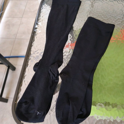 Sigvaris graduated compression socks like new, 2 pairs