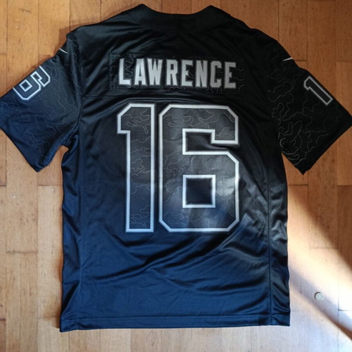 Nike NFL jersey t-shirt, medium, black and grey