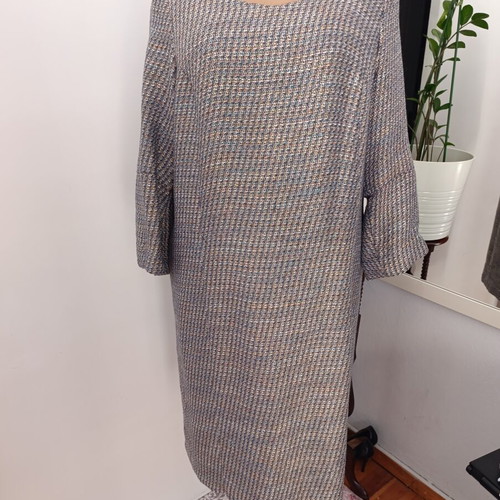 Women's dress plus size custom made, like new, colorful fabric