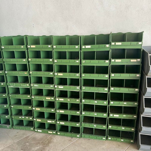 Plastic Storage Bins like new, about 200 pieces