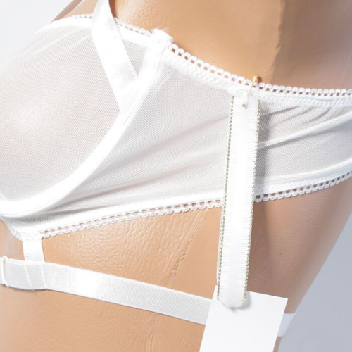 Two-piece lingerie set with white transparency new, sensual elegance