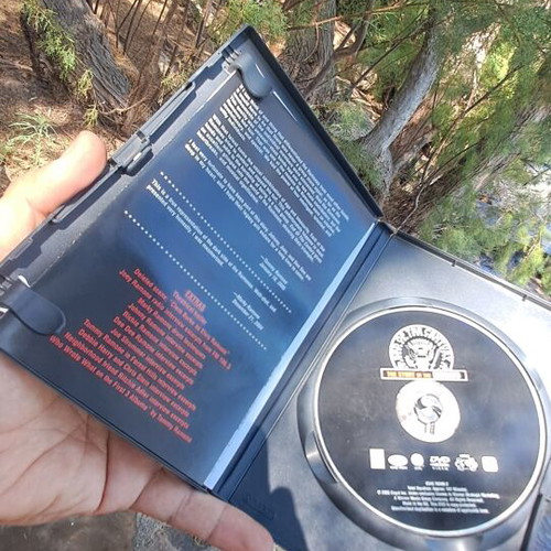 Ramones DVD used, social documentary with subtitles