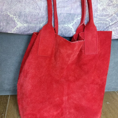 Red suede leather tote bag with tassel fringe, shoulder style