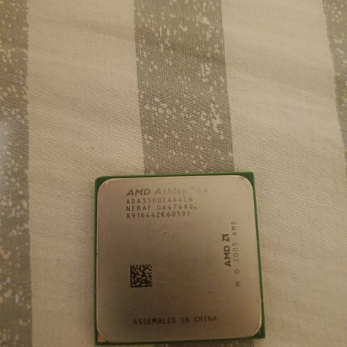 AMD Athlon 64 2005 processor used, with bent pins