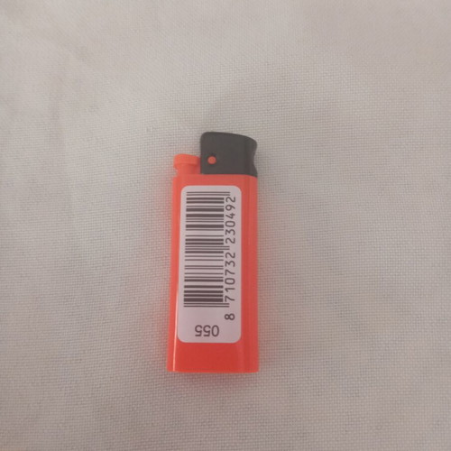 Cricket lighter, small, new