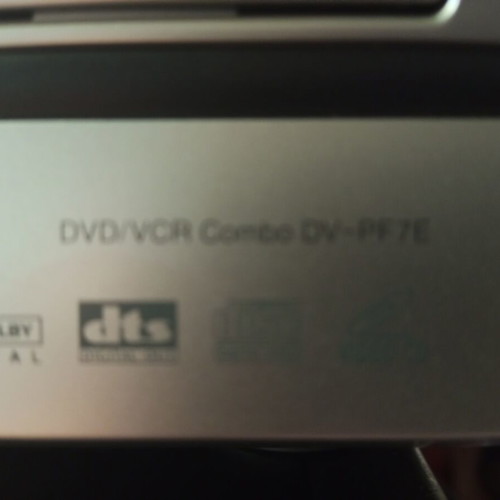 Hitachi combo video and DVD player used, no remote