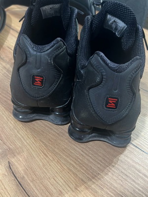 Nike Shox TL размер 46 нови черни