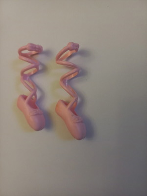 Barbie Genevieve Ballet Shoes from 12 Dancing Princesses