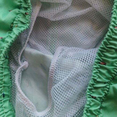Boys' swim shorts like new, size 158 cm, green, age 13