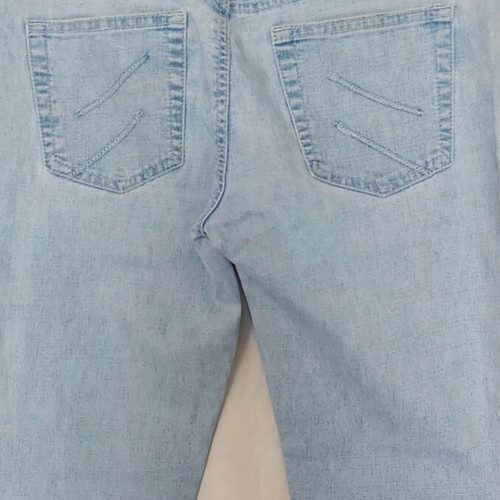 Just Woman women's elastic bootcut jeans like new