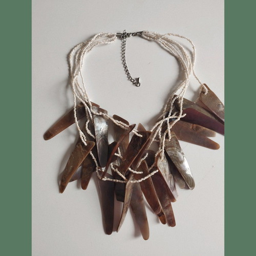 Handmade women's necklace with shell