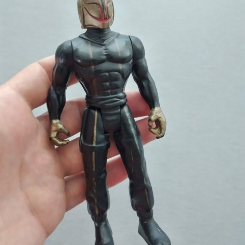 Vintage VR Troopers Skug action figure used