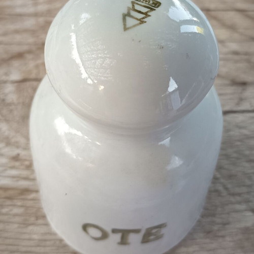 OTE Insulator used, height 11 cm, diameter 6 cm