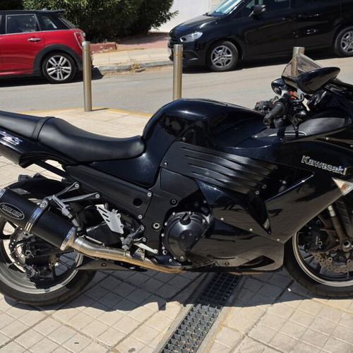 Kawasaki ZZR 1400 Gen 1 motorcycle 2007 no ABS