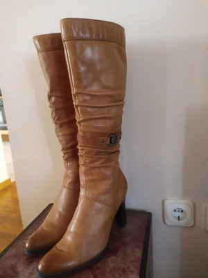 Laura Biagiotti leather women's boots used size 39 brown cognac with rhinestones