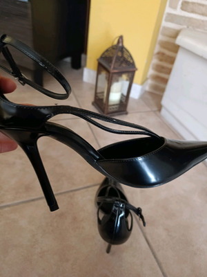 ZARA Pumps With Strap New Black Size 40