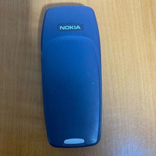 Nokia 3330 mobile phone used, without battery, functional