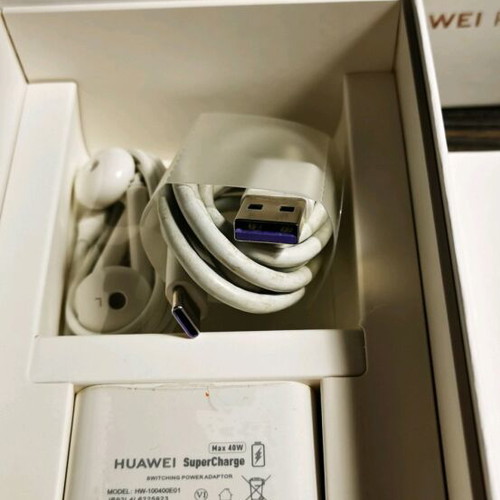 Huawei P30 μαύρο σαν καινούργιο με 128GB, Dual SIM, κάμερα Leica