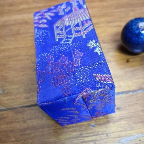 Chinese musical balls used with mask design, blue, with box