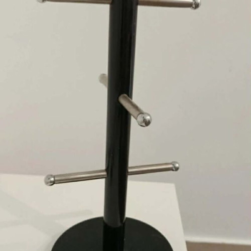 Cup hanger used
