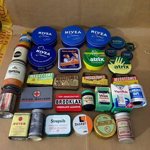 Pharmacy boxes used, collection