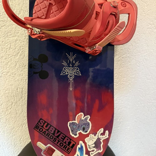 Salomon snowboard 146 cm with Burton Scribe bindings size L