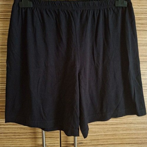 Eros Black Shorts size L like new