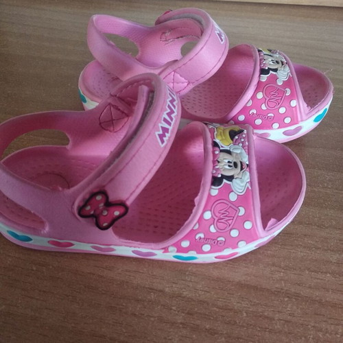 Summer shoes used, size 22, Adidas and Minnie for girls