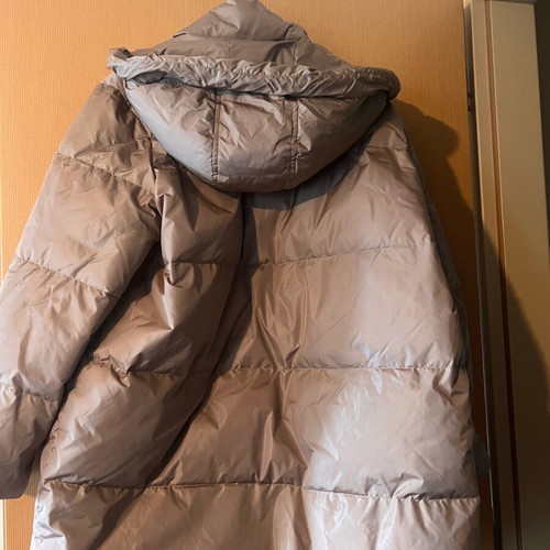 Zara jacket size S like new, beige with hood and zipper