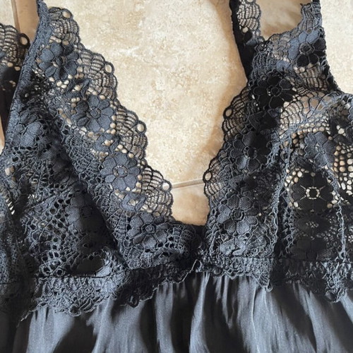 Woman’s nightwear Etam like new, size L, black