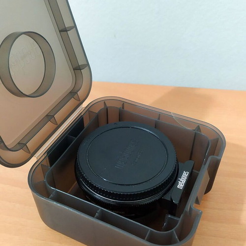 Metabones Speed Booster 0.58x adapter for Canon EF lenses