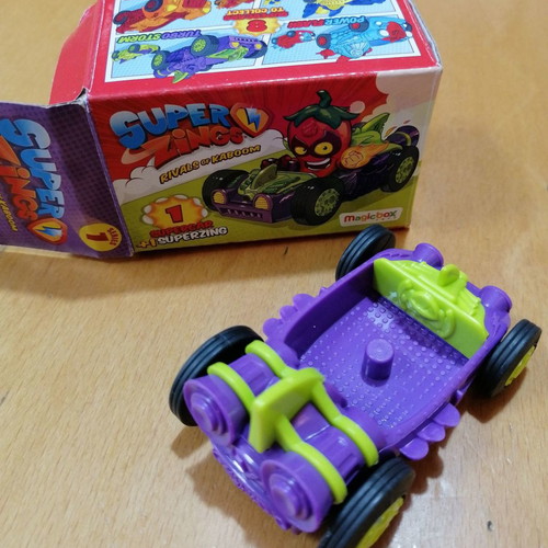 Superzings Superjet Rivals of Kaboom series 1 like new without figure