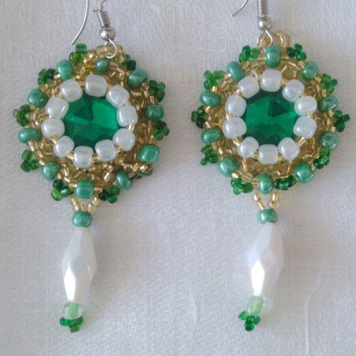 Handmade beaded knitted earrings new