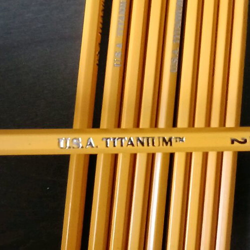 10 pencils with eraser USA Titanium
