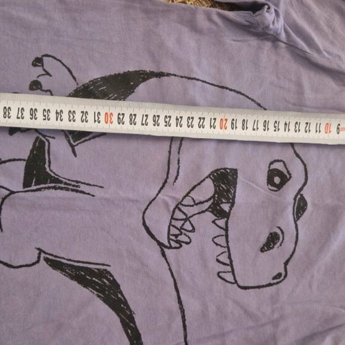 Purple Dinosaur T-shirt H&M like new, size 6-7
