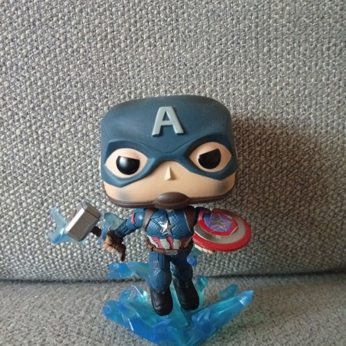 Funko Pop Marvel Captain America figure