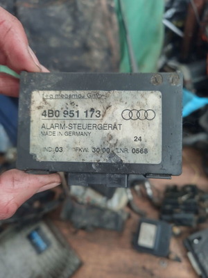 Alarm module for Audi A3 4B0951173 used