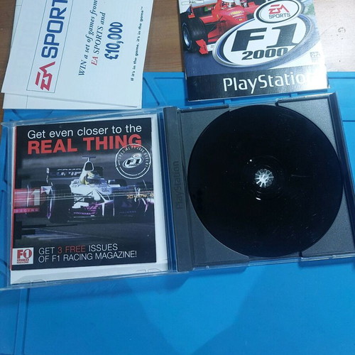 PlayStation 1 F1 2000 like new with box and manual