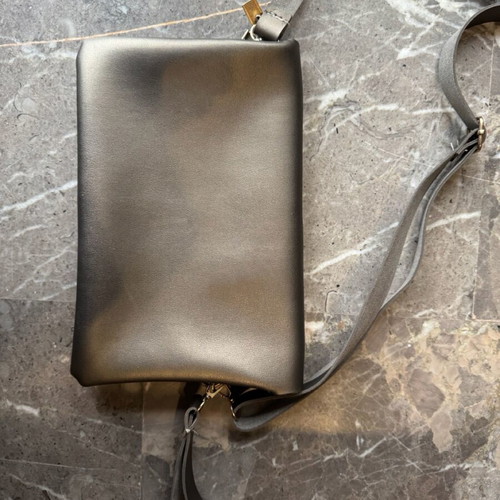 Zara shoulder bag like new, gray silver