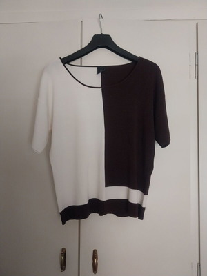 Madeleine knitted cotton blouse XL-2XL like new, color block white and brown